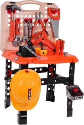 Vaikiška dirbtuvė su įrankiais