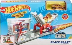 Hot Wheels Gaisras degalinėje – nešiojamas žaidimų rinkinys su gelbėjimo transportu