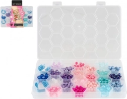 Plastikiniai spalvoti karoliukai su virvele dėžutėje