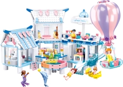 Plūduriuojanti vila su baseinu