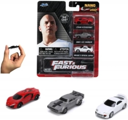 Greiti ir įsiutę: trijų nano automobilių rinkinys
