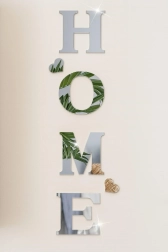 Veidrodiniai sienų lipdukai HOME – sidabrinės akrilo 3D raidės su širdelėmis