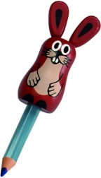 Detoa zuikis ant pieštuko – medinis galiuko apsaugas