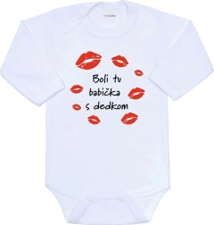 Vaikiškas smėlinukas su spauda New Baby – „Čia buvo močiutė su seneliu“