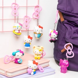 Hello Kitty pakabukas – licencijuota figūrėlė su kilpele