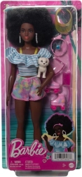 Barbie deluxe madinga lėlė – stilinga riedutininkė su priedais ir šuniuku