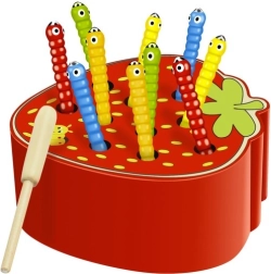 Medinis žaidimas Braškė – kirminėlių gaudymas magnetu