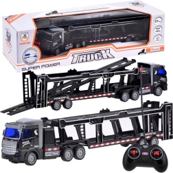 Nuotoliniu būdu valdomas vilkikas su priekaba