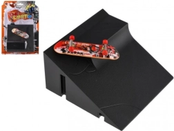 Pirštų riedlentė su rampa – plastikinis fingerboardas su prisukamomis detalėmis