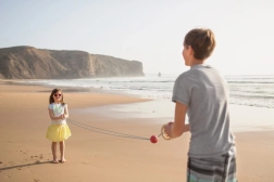 Greitasis kamuolys – sportinis žaidimas vaikams