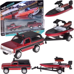 Maisto die-cast model 1:64 – CHEVROLET K5 BLAZER with trailer and motorboat