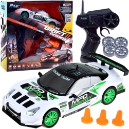 RC drifto automobilis 1:24 su nuotolinio valdymo pultu ir kūgiais