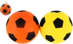 21 cm putplastinis futbolo kamuolys tinklelyje, 2 spalvos