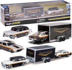 Maisto metaliniai automobiliai Chevrolet Nomad 1955 ir Chevrolet Vega 1971 su priekaba