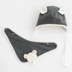 Pavasarinė kūdikių kepuraitė su kaklo skarele New Baby Sebastian pilka 74 (6–9 mėn.)