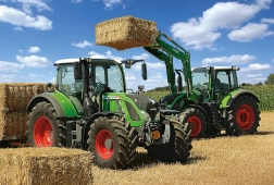 Dėlionė SCHMIDT – traktoriai FENDT 724 Vario ir FENDT 716 Vario, 100 detalių