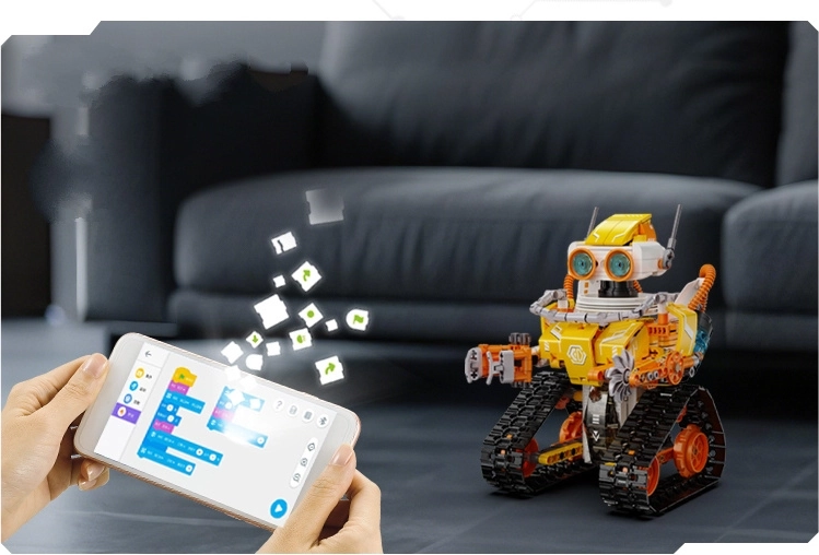 Dvigubas valdymas: RC 2,4 GHz ir mobili programėlė