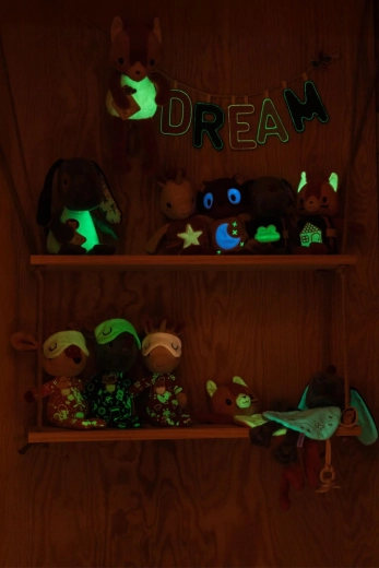 Glows in the dark for a sense of security