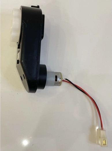 Pavarų dėžė elektriniam vaikiškam automobiliukui Fiat 500 (tinka kairėje/dešinėje) – 1 vnt.