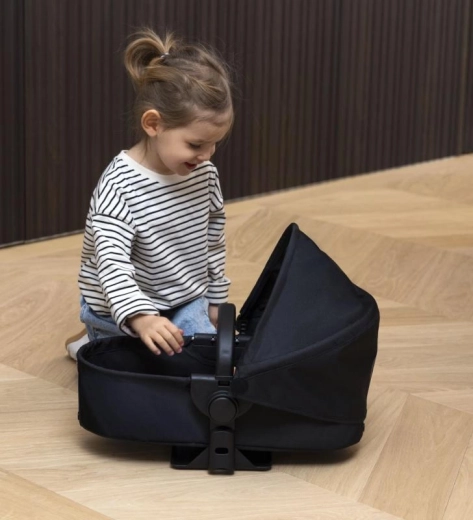 3 viename: lopšys, sportinė sėdynė ir lovytė