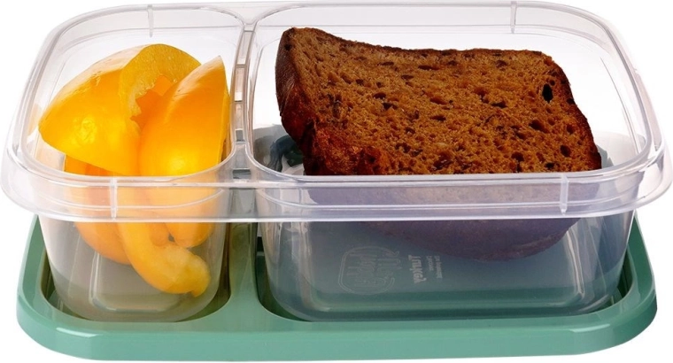 Dvi atskiros pertvaros idealiai sutvarkytiems pietums