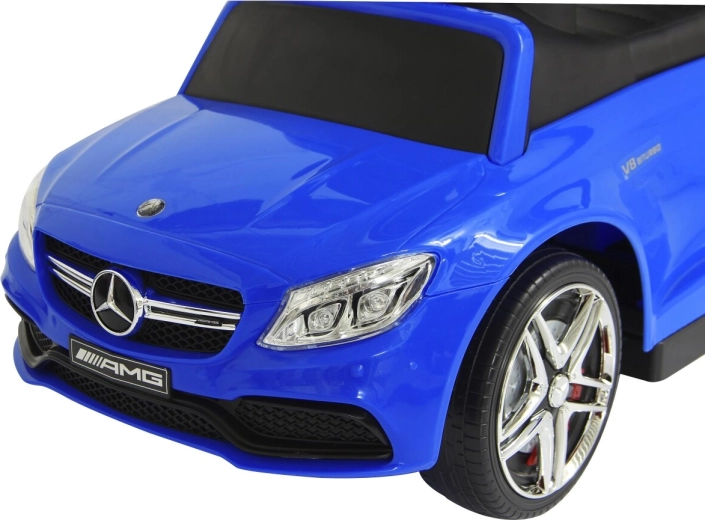 Stabili konstrukcija ir Mercedes‑AMG ištikimas dizainas