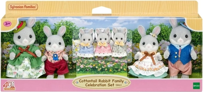 Sylvanian Families kelių kartų triušių šeima