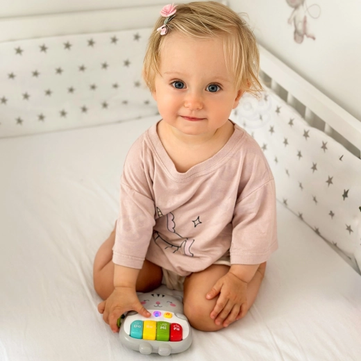 Melodies and interactive play