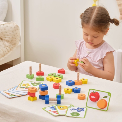 Screwing for little hands