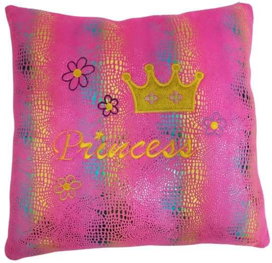Pliušinė princesės pagalvėlė 37 cm