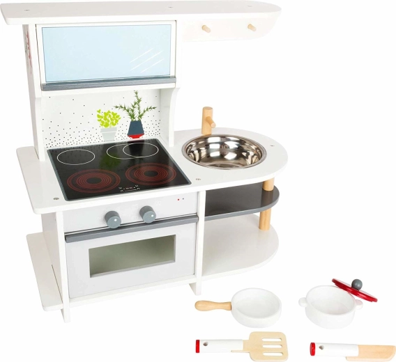 Realistic sink and stove