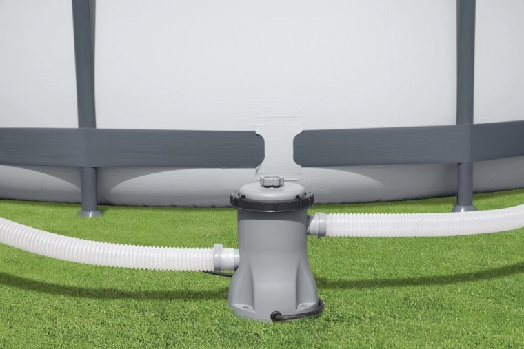 Paprasta montuoti prie antžeminių baseinų