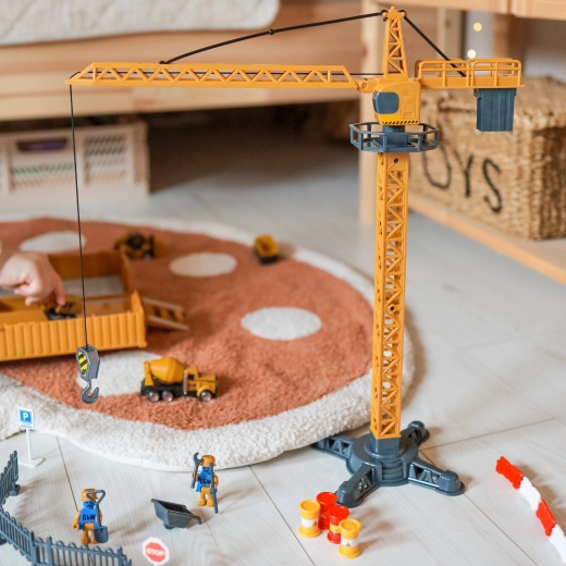 Bokštinis kranas su pasukimu ir veikiančiu kabliu