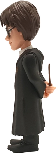 Typical accessories and character pose