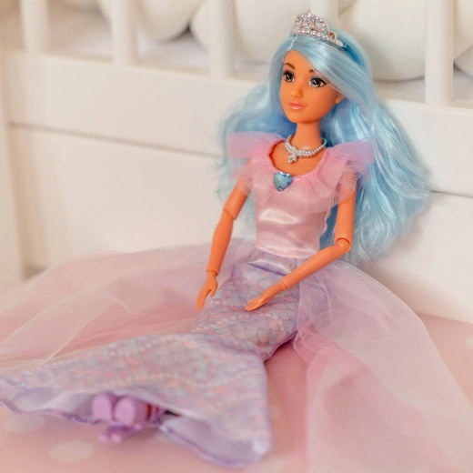 Fairy-tale mermaid appearance