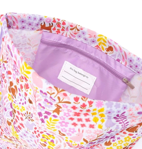 Internal zippered pocket