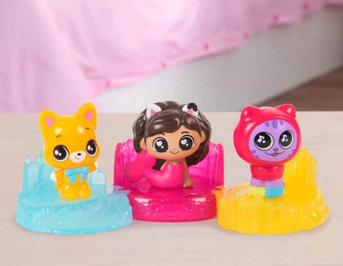 Kolekciniai kūriniai su ryškiu stiliumi