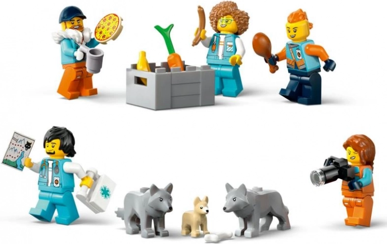 Ekspedicija su penkiomis minifigūrėlėmis