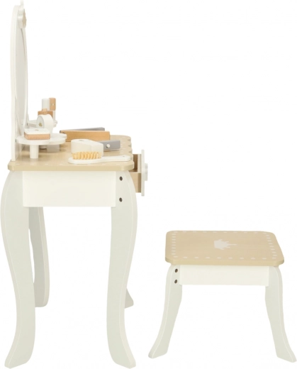 Saugus medinis atlikimas su netoksiškais dažais