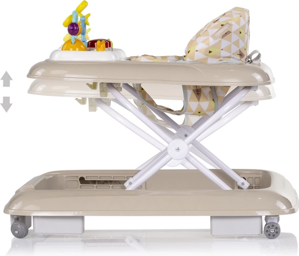 Patogi sėdynė ir reguliuojamas aukštis