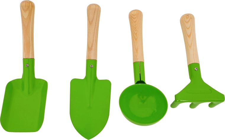 Patvarūs metaliniai įrankiai su medinėmis rankenomis