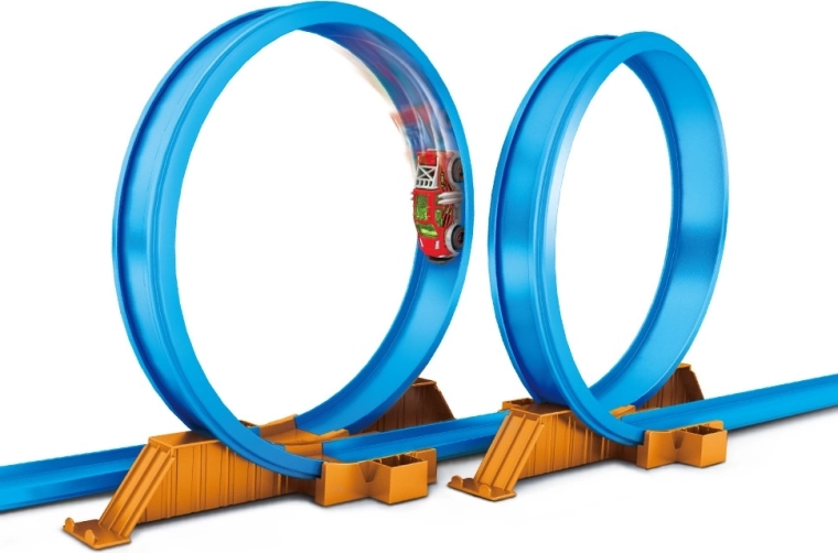Dvigubas 360° loopas maksimaliam adrenalinui