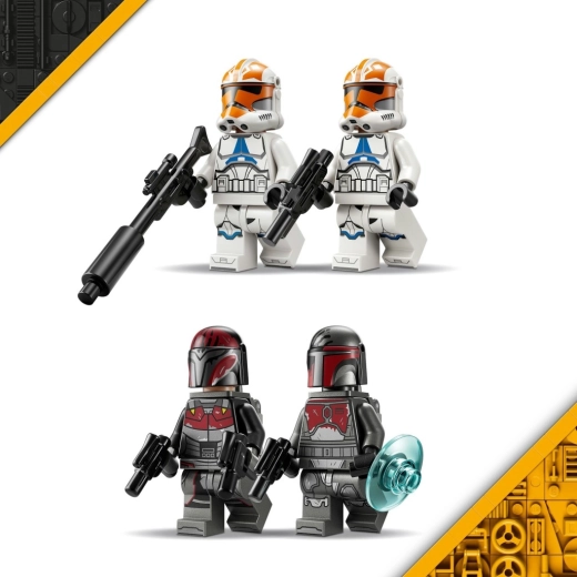 Keturios detalios minifigūrėlės su ginklais