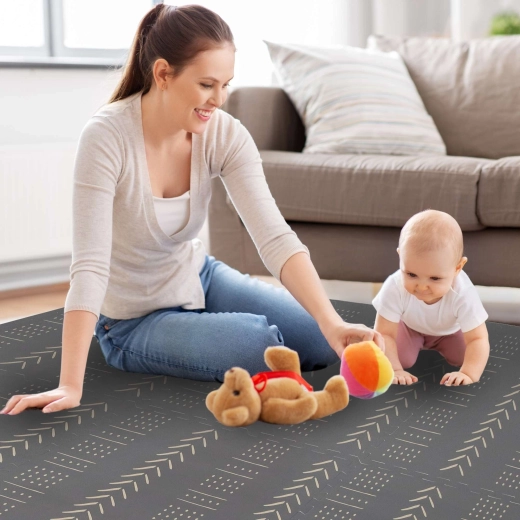 Patvarus, plaunamas ir tylus paviršius