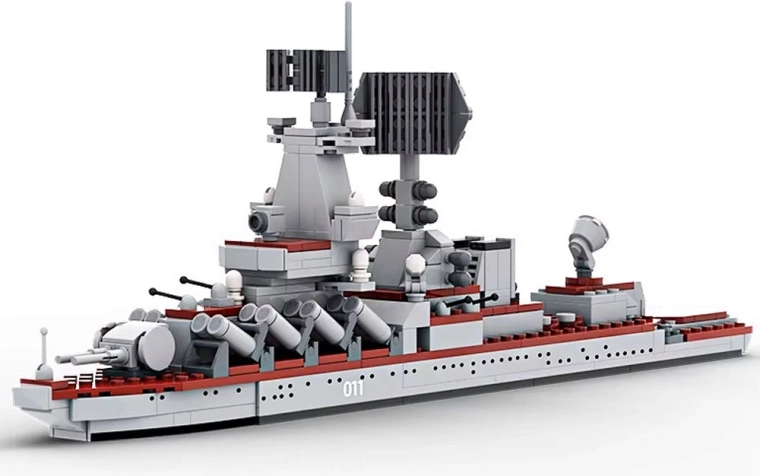 396 dalių ir realistiškos detalės