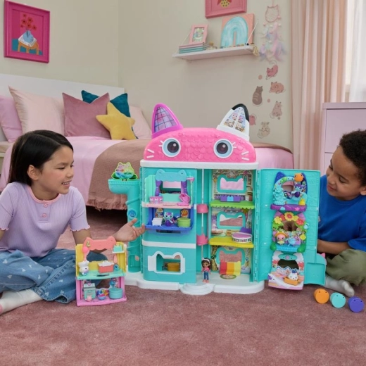 Gausūs priedai kūrybiniam žaidimui