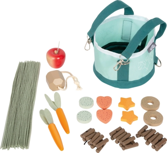 Realistic food for young riders