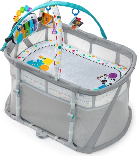 Bassinet Mode: peaceful sleep with melodies and lights