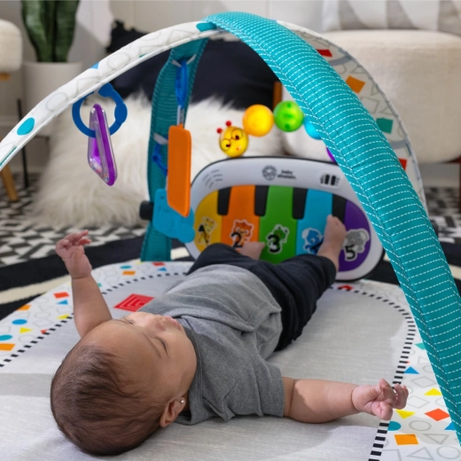 Activity Gym: sensory play and learning