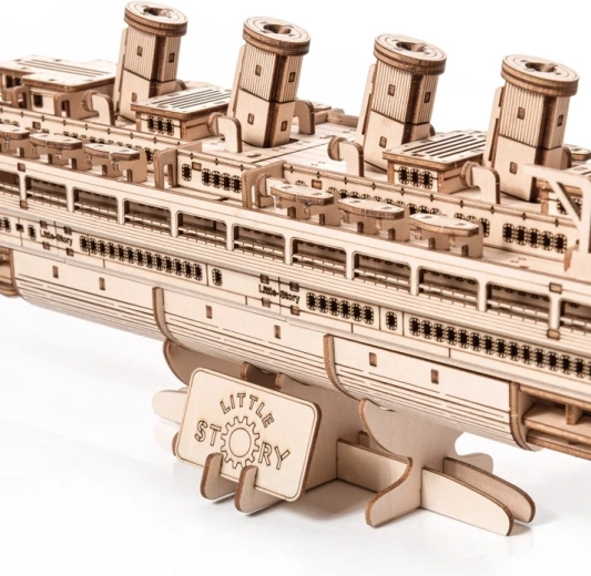 Detailed model of an excursion boat
